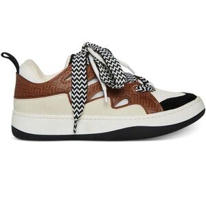 Steve Madden Womens Roaring White Casual and Fashion Sneakers Shoes NWT